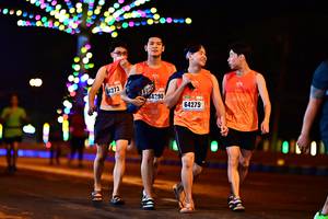 BIB: 4273, 4290, 64275
                            <button type="button" onclick="openModal(18118078)" class="btn btn-primary btn-sm float-right btn-popup" data-toggle="modal" data-target=".modal-high-quality">
                        <i class="fas fa-shopping-cart"></i> Add to Cart
                    </button>
                                            <button type="button" onclick="isThisMe(18118078, true)" class="btn btn-success btn-sm float-right btn-popup btn-isme hidden" data-toggle="tooltip" data-placement="bottom" title="นี่คือรูปของคุณใช่ไหม คลิกที่นี่เพื่อเอาเข้าอัลบั้ม">
                        <i class="fas fa-plus"></i> Add to album
                    </button>
                    <button type="button" onclick="isThisMe(18118078, false)" class="btn btn-warning btn-sm float-right btn-popup btn-isnotme hidden">
                        <i class="fas fa-ban"></i> Remove from album
                    </button>