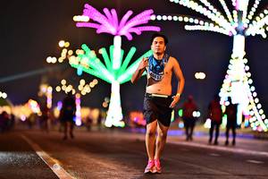 BIB: 40653
                            <button type="button" onclick="openModal(18120605)" class="btn btn-primary btn-sm float-right btn-popup" data-toggle="modal" data-target=".modal-high-quality">
                        <i class="fas fa-shopping-cart"></i> Add to Cart
                    </button>
                                            <button type="button" onclick="isThisMe(18120605, true)" class="btn btn-success btn-sm float-right btn-popup btn-isme hidden" data-toggle="tooltip" data-placement="bottom" title="นี่คือรูปของคุณใช่ไหม คลิกที่นี่เพื่อเอาเข้าอัลบั้ม">
                        <i class="fas fa-plus"></i> Add to album
                    </button>
                    <button type="button" onclick="isThisMe(18120605, false)" class="btn btn-warning btn-sm float-right btn-popup btn-isnotme hidden">
                        <i class="fas fa-ban"></i> Remove from album
                    </button>