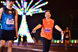 BIB: 41349, 27417
                            <button type="button" onclick="openModal(18120723)" class="btn btn-primary btn-sm float-right btn-popup" data-toggle="modal" data-target=".modal-high-quality">
                        <i class="fas fa-shopping-cart"></i> Add to Cart
                    </button>
                                            <button type="button" onclick="isThisMe(18120723, true)" class="btn btn-success btn-sm float-right btn-popup btn-isme hidden" data-toggle="tooltip" data-placement="bottom" title="นี่คือรูปของคุณใช่ไหม คลิกที่นี่เพื่อเอาเข้าอัลบั้ม">
                        <i class="fas fa-plus"></i> Add to album
                    </button>
                    <button type="button" onclick="isThisMe(18120723, false)" class="btn btn-warning btn-sm float-right btn-popup btn-isnotme hidden">
                        <i class="fas fa-ban"></i> Remove from album
                    </button>