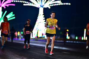 BIB: 3411
                            <button type="button" onclick="openModal(17496645)" class="btn btn-primary btn-sm float-right btn-popup" data-toggle="modal" data-target=".modal-high-quality">
                        <i class="fas fa-shopping-cart"></i> Add to Cart
                    </button>
                                            <button type="button" onclick="isThisMe(17496645, true)" class="btn btn-success btn-sm float-right btn-popup btn-isme hidden" data-toggle="tooltip" data-placement="bottom" title="นี่คือรูปของคุณใช่ไหม คลิกที่นี่เพื่อเอาเข้าอัลบั้ม">
                        <i class="fas fa-plus"></i> Add to album
                    </button>
                    <button type="button" onclick="isThisMe(17496645, false)" class="btn btn-warning btn-sm float-right btn-popup btn-isnotme hidden">
                        <i class="fas fa-ban"></i> Remove from album
                    </button>