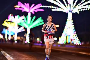 BIB: 4405
                            <button type="button" onclick="openModal(17505312)" class="btn btn-primary btn-sm float-right btn-popup" data-toggle="modal" data-target=".modal-high-quality">
                        <i class="fas fa-shopping-cart"></i> Add to Cart
                    </button>
                                            <button type="button" onclick="isThisMe(17505312, true)" class="btn btn-success btn-sm float-right btn-popup btn-isme hidden" data-toggle="tooltip" data-placement="bottom" title="นี่คือรูปของคุณใช่ไหม คลิกที่นี่เพื่อเอาเข้าอัลบั้ม">
                        <i class="fas fa-plus"></i> Add to album
                    </button>
                    <button type="button" onclick="isThisMe(17505312, false)" class="btn btn-warning btn-sm float-right btn-popup btn-isnotme hidden">
                        <i class="fas fa-ban"></i> Remove from album
                    </button>