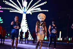 BIB: 40798, 43214
                            <button type="button" onclick="openModal(17490862)" class="btn btn-primary btn-sm float-right btn-popup" data-toggle="modal" data-target=".modal-high-quality">
                        <i class="fas fa-shopping-cart"></i> Add to Cart
                    </button>
                                            <button type="button" onclick="isThisMe(17490862, true)" class="btn btn-success btn-sm float-right btn-popup btn-isme hidden" data-toggle="tooltip" data-placement="bottom" title="นี่คือรูปของคุณใช่ไหม คลิกที่นี่เพื่อเอาเข้าอัลบั้ม">
                        <i class="fas fa-plus"></i> Add to album
                    </button>
                    <button type="button" onclick="isThisMe(17490862, false)" class="btn btn-warning btn-sm float-right btn-popup btn-isnotme hidden">
                        <i class="fas fa-ban"></i> Remove from album
                    </button>