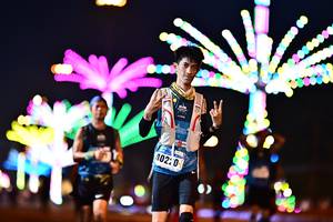 BIB: 4020
                            <button type="button" onclick="openModal(17504399)" class="btn btn-primary btn-sm float-right btn-popup" data-toggle="modal" data-target=".modal-high-quality">
                        <i class="fas fa-shopping-cart"></i> Add to Cart
                    </button>
                                            <button type="button" onclick="isThisMe(17504399, true)" class="btn btn-success btn-sm float-right btn-popup btn-isme hidden" data-toggle="tooltip" data-placement="bottom" title="นี่คือรูปของคุณใช่ไหม คลิกที่นี่เพื่อเอาเข้าอัลบั้ม">
                        <i class="fas fa-plus"></i> Add to album
                    </button>
                    <button type="button" onclick="isThisMe(17504399, false)" class="btn btn-warning btn-sm float-right btn-popup btn-isnotme hidden">
                        <i class="fas fa-ban"></i> Remove from album
                    </button>