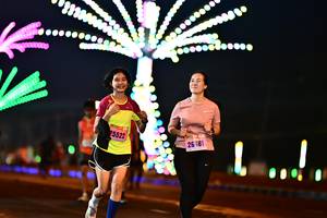 BIB: 25522
                            <button type="button" onclick="openModal(17506617)" class="btn btn-primary btn-sm float-right btn-popup" data-toggle="modal" data-target=".modal-high-quality">
                        <i class="fas fa-shopping-cart"></i> Add to Cart
                    </button>
                                            <button type="button" onclick="isThisMe(17506617, true)" class="btn btn-success btn-sm float-right btn-popup btn-isme hidden" data-toggle="tooltip" data-placement="bottom" title="นี่คือรูปของคุณใช่ไหม คลิกที่นี่เพื่อเอาเข้าอัลบั้ม">
                        <i class="fas fa-plus"></i> Add to album
                    </button>
                    <button type="button" onclick="isThisMe(17506617, false)" class="btn btn-warning btn-sm float-right btn-popup btn-isnotme hidden">
                        <i class="fas fa-ban"></i> Remove from album
                    </button>