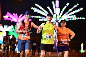 BIB: 20460, 23706, 25357
                            <button type="button" onclick="openModal(17504266)" class="btn btn-primary btn-sm float-right btn-popup" data-toggle="modal" data-target=".modal-high-quality">
                        <i class="fas fa-shopping-cart"></i> Add to Cart
                    </button>
                                            <button type="button" onclick="isThisMe(17504266, true)" class="btn btn-success btn-sm float-right btn-popup btn-isme hidden" data-toggle="tooltip" data-placement="bottom" title="นี่คือรูปของคุณใช่ไหม คลิกที่นี่เพื่อเอาเข้าอัลบั้ม">
                        <i class="fas fa-plus"></i> Add to album
                    </button>
                    <button type="button" onclick="isThisMe(17504266, false)" class="btn btn-warning btn-sm float-right btn-popup btn-isnotme hidden">
                        <i class="fas fa-ban"></i> Remove from album
                    </button>