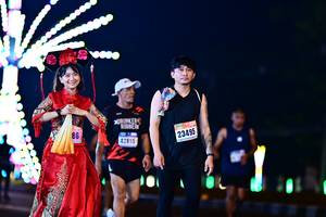 BIB: 23495, 42895
                            <button type="button" onclick="openModal(17503282)" class="btn btn-primary btn-sm float-right btn-popup" data-toggle="modal" data-target=".modal-high-quality">
                        <i class="fas fa-shopping-cart"></i> Add to Cart
                    </button>
                                            <button type="button" onclick="isThisMe(17503282, true)" class="btn btn-success btn-sm float-right btn-popup btn-isme hidden" data-toggle="tooltip" data-placement="bottom" title="นี่คือรูปของคุณใช่ไหม คลิกที่นี่เพื่อเอาเข้าอัลบั้ม">
                        <i class="fas fa-plus"></i> Add to album
                    </button>
                    <button type="button" onclick="isThisMe(17503282, false)" class="btn btn-warning btn-sm float-right btn-popup btn-isnotme hidden">
                        <i class="fas fa-ban"></i> Remove from album
                    </button>