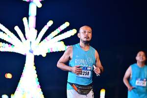 BIB: 3258
                            <button type="button" onclick="openModal(17505163)" class="btn btn-primary btn-sm float-right btn-popup" data-toggle="modal" data-target=".modal-high-quality">
                        <i class="fas fa-shopping-cart"></i> Add to Cart
                    </button>
                                            <button type="button" onclick="isThisMe(17505163, true)" class="btn btn-success btn-sm float-right btn-popup btn-isme hidden" data-toggle="tooltip" data-placement="bottom" title="นี่คือรูปของคุณใช่ไหม คลิกที่นี่เพื่อเอาเข้าอัลบั้ม">
                        <i class="fas fa-plus"></i> Add to album
                    </button>
                    <button type="button" onclick="isThisMe(17505163, false)" class="btn btn-warning btn-sm float-right btn-popup btn-isnotme hidden">
                        <i class="fas fa-ban"></i> Remove from album
                    </button>
