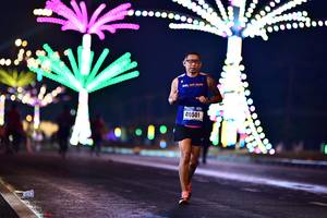 BIB: 40501
                            <button type="button" onclick="openModal(17496368)" class="btn btn-primary btn-sm float-right btn-popup" data-toggle="modal" data-target=".modal-high-quality">
                        <i class="fas fa-shopping-cart"></i> Add to Cart
                    </button>
                                            <button type="button" onclick="isThisMe(17496368, true)" class="btn btn-success btn-sm float-right btn-popup btn-isme hidden" data-toggle="tooltip" data-placement="bottom" title="นี่คือรูปของคุณใช่ไหม คลิกที่นี่เพื่อเอาเข้าอัลบั้ม">
                        <i class="fas fa-plus"></i> Add to album
                    </button>
                    <button type="button" onclick="isThisMe(17496368, false)" class="btn btn-warning btn-sm float-right btn-popup btn-isnotme hidden">
                        <i class="fas fa-ban"></i> Remove from album
                    </button>