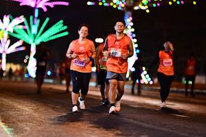 BIB: 0101, 27300
                            <button type="button" onclick="openModal(17493883)" class="btn btn-primary btn-sm float-right btn-popup" data-toggle="modal" data-target=".modal-high-quality">
                        <i class="fas fa-shopping-cart"></i> Add to Cart
                    </button>
                                            <button type="button" onclick="isThisMe(17493883, true)" class="btn btn-success btn-sm float-right btn-popup btn-isme hidden" data-toggle="tooltip" data-placement="bottom" title="นี่คือรูปของคุณใช่ไหม คลิกที่นี่เพื่อเอาเข้าอัลบั้ม">
                        <i class="fas fa-plus"></i> Add to album
                    </button>
                    <button type="button" onclick="isThisMe(17493883, false)" class="btn btn-warning btn-sm float-right btn-popup btn-isnotme hidden">
                        <i class="fas fa-ban"></i> Remove from album
                    </button>