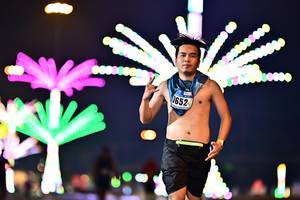 BIB: 0652
                            <button type="button" onclick="openModal(17506055)" class="btn btn-primary btn-sm float-right btn-popup" data-toggle="modal" data-target=".modal-high-quality">
                        <i class="fas fa-shopping-cart"></i> Add to Cart
                    </button>
                                            <button type="button" onclick="isThisMe(17506055, true)" class="btn btn-success btn-sm float-right btn-popup btn-isme hidden" data-toggle="tooltip" data-placement="bottom" title="นี่คือรูปของคุณใช่ไหม คลิกที่นี่เพื่อเอาเข้าอัลบั้ม">
                        <i class="fas fa-plus"></i> Add to album
                    </button>
                    <button type="button" onclick="isThisMe(17506055, false)" class="btn btn-warning btn-sm float-right btn-popup btn-isnotme hidden">
                        <i class="fas fa-ban"></i> Remove from album
                    </button>