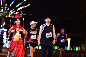 BIB: 42895, 23495
                            <button type="button" onclick="openModal(17503281)" class="btn btn-primary btn-sm float-right btn-popup" data-toggle="modal" data-target=".modal-high-quality">
                        <i class="fas fa-shopping-cart"></i> Add to Cart
                    </button>
                                            <button type="button" onclick="isThisMe(17503281, true)" class="btn btn-success btn-sm float-right btn-popup btn-isme hidden" data-toggle="tooltip" data-placement="bottom" title="นี่คือรูปของคุณใช่ไหม คลิกที่นี่เพื่อเอาเข้าอัลบั้ม">
                        <i class="fas fa-plus"></i> Add to album
                    </button>
                    <button type="button" onclick="isThisMe(17503281, false)" class="btn btn-warning btn-sm float-right btn-popup btn-isnotme hidden">
                        <i class="fas fa-ban"></i> Remove from album
                    </button>