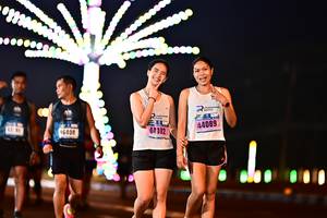 BIB: 44089, 6408, 44102
                            <button type="button" onclick="openModal(17507907)" class="btn btn-primary btn-sm float-right btn-popup" data-toggle="modal" data-target=".modal-high-quality">
                        <i class="fas fa-shopping-cart"></i> Add to Cart
                    </button>
                                            <button type="button" onclick="isThisMe(17507907, true)" class="btn btn-success btn-sm float-right btn-popup btn-isme hidden" data-toggle="tooltip" data-placement="bottom" title="นี่คือรูปของคุณใช่ไหม คลิกที่นี่เพื่อเอาเข้าอัลบั้ม">
                        <i class="fas fa-plus"></i> Add to album
                    </button>
                    <button type="button" onclick="isThisMe(17507907, false)" class="btn btn-warning btn-sm float-right btn-popup btn-isnotme hidden">
                        <i class="fas fa-ban"></i> Remove from album
                    </button>