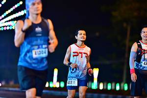 BIB: 1304, 43231
                            <button type="button" onclick="openModal(18111904)" class="btn btn-primary btn-sm float-right btn-popup" data-toggle="modal" data-target=".modal-high-quality">
                        <i class="fas fa-shopping-cart"></i> Add to Cart
                    </button>
                                            <button type="button" onclick="isThisMe(18111904, true)" class="btn btn-success btn-sm float-right btn-popup btn-isme hidden" data-toggle="tooltip" data-placement="bottom" title="นี่คือรูปของคุณใช่ไหม คลิกที่นี่เพื่อเอาเข้าอัลบั้ม">
                        <i class="fas fa-plus"></i> Add to album
                    </button>
                    <button type="button" onclick="isThisMe(18111904, false)" class="btn btn-warning btn-sm float-right btn-popup btn-isnotme hidden">
                        <i class="fas fa-ban"></i> Remove from album
                    </button>