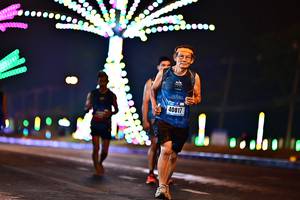 BIB: 40817
                            <button type="button" onclick="openModal(18112049)" class="btn btn-primary btn-sm float-right btn-popup" data-toggle="modal" data-target=".modal-high-quality">
                        <i class="fas fa-shopping-cart"></i> Add to Cart
                    </button>
                                            <button type="button" onclick="isThisMe(18112049, true)" class="btn btn-success btn-sm float-right btn-popup btn-isme hidden" data-toggle="tooltip" data-placement="bottom" title="นี่คือรูปของคุณใช่ไหม คลิกที่นี่เพื่อเอาเข้าอัลบั้ม">
                        <i class="fas fa-plus"></i> Add to album
                    </button>
                    <button type="button" onclick="isThisMe(18112049, false)" class="btn btn-warning btn-sm float-right btn-popup btn-isnotme hidden">
                        <i class="fas fa-ban"></i> Remove from album
                    </button>
