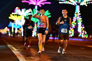 BIB: 444, 906
                            <button type="button" onclick="openModal(18114908)" class="btn btn-primary btn-sm float-right btn-popup" data-toggle="modal" data-target=".modal-high-quality">
                        <i class="fas fa-shopping-cart"></i> Add to Cart
                    </button>
                                            <button type="button" onclick="isThisMe(18114908, true)" class="btn btn-success btn-sm float-right btn-popup btn-isme hidden" data-toggle="tooltip" data-placement="bottom" title="นี่คือรูปของคุณใช่ไหม คลิกที่นี่เพื่อเอาเข้าอัลบั้ม">
                        <i class="fas fa-plus"></i> Add to album
                    </button>
                    <button type="button" onclick="isThisMe(18114908, false)" class="btn btn-warning btn-sm float-right btn-popup btn-isnotme hidden">
                        <i class="fas fa-ban"></i> Remove from album
                    </button>