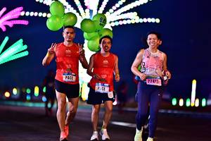 BIB: 77413
                            <button type="button" onclick="openModal(18117118)" class="btn btn-primary btn-sm float-right btn-popup" data-toggle="modal" data-target=".modal-high-quality">
                        <i class="fas fa-shopping-cart"></i> Add to Cart
                    </button>
                                            <button type="button" onclick="isThisMe(18117118, true)" class="btn btn-success btn-sm float-right btn-popup btn-isme hidden" data-toggle="tooltip" data-placement="bottom" title="นี่คือรูปของคุณใช่ไหม คลิกที่นี่เพื่อเอาเข้าอัลบั้ม">
                        <i class="fas fa-plus"></i> Add to album
                    </button>
                    <button type="button" onclick="isThisMe(18117118, false)" class="btn btn-warning btn-sm float-right btn-popup btn-isnotme hidden">
                        <i class="fas fa-ban"></i> Remove from album
                    </button>