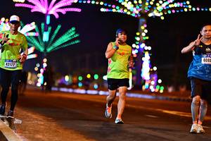 BIB: 4080, 42177
                            <button type="button" onclick="openModal(18113031)" class="btn btn-primary btn-sm float-right btn-popup" data-toggle="modal" data-target=".modal-high-quality">
                        <i class="fas fa-shopping-cart"></i> Add to Cart
                    </button>
                                            <button type="button" onclick="isThisMe(18113031, true)" class="btn btn-success btn-sm float-right btn-popup btn-isme hidden" data-toggle="tooltip" data-placement="bottom" title="นี่คือรูปของคุณใช่ไหม คลิกที่นี่เพื่อเอาเข้าอัลบั้ม">
                        <i class="fas fa-plus"></i> Add to album
                    </button>
                    <button type="button" onclick="isThisMe(18113031, false)" class="btn btn-warning btn-sm float-right btn-popup btn-isnotme hidden">
                        <i class="fas fa-ban"></i> Remove from album
                    </button>