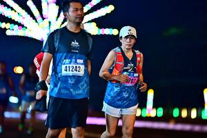 BIB: 41242, 707
                            <button type="button" onclick="openModal(18118756)" class="btn btn-primary btn-sm float-right btn-popup" data-toggle="modal" data-target=".modal-high-quality">
                        <i class="fas fa-shopping-cart"></i> Add to Cart
                    </button>
                                            <button type="button" onclick="isThisMe(18118756, true)" class="btn btn-success btn-sm float-right btn-popup btn-isme hidden" data-toggle="tooltip" data-placement="bottom" title="นี่คือรูปของคุณใช่ไหม คลิกที่นี่เพื่อเอาเข้าอัลบั้ม">
                        <i class="fas fa-plus"></i> Add to album
                    </button>
                    <button type="button" onclick="isThisMe(18118756, false)" class="btn btn-warning btn-sm float-right btn-popup btn-isnotme hidden">
                        <i class="fas fa-ban"></i> Remove from album
                    </button>