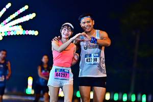 BIB: 423, 44297
                            <button type="button" onclick="openModal(18116087)" class="btn btn-primary btn-sm float-right btn-popup" data-toggle="modal" data-target=".modal-high-quality">
                        <i class="fas fa-shopping-cart"></i> Add to Cart
                    </button>
                                            <button type="button" onclick="isThisMe(18116087, true)" class="btn btn-success btn-sm float-right btn-popup btn-isme hidden" data-toggle="tooltip" data-placement="bottom" title="นี่คือรูปของคุณใช่ไหม คลิกที่นี่เพื่อเอาเข้าอัลบั้ม">
                        <i class="fas fa-plus"></i> Add to album
                    </button>
                    <button type="button" onclick="isThisMe(18116087, false)" class="btn btn-warning btn-sm float-right btn-popup btn-isnotme hidden">
                        <i class="fas fa-ban"></i> Remove from album
                    </button>