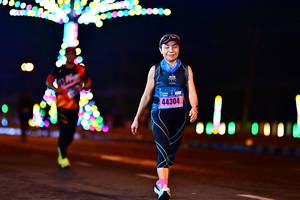 BIB: 44304
                            <button type="button" onclick="openModal(18115537)" class="btn btn-primary btn-sm float-right btn-popup" data-toggle="modal" data-target=".modal-high-quality">
                        <i class="fas fa-shopping-cart"></i> Add to Cart
                    </button>
                                            <button type="button" onclick="isThisMe(18115537, true)" class="btn btn-success btn-sm float-right btn-popup btn-isme hidden" data-toggle="tooltip" data-placement="bottom" title="นี่คือรูปของคุณใช่ไหม คลิกที่นี่เพื่อเอาเข้าอัลบั้ม">
                        <i class="fas fa-plus"></i> Add to album
                    </button>
                    <button type="button" onclick="isThisMe(18115537, false)" class="btn btn-warning btn-sm float-right btn-popup btn-isnotme hidden">
                        <i class="fas fa-ban"></i> Remove from album
                    </button>