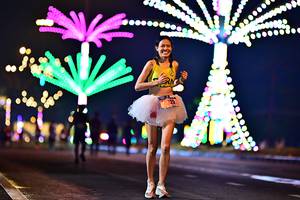 BIB: 725
                            <button type="button" onclick="openModal(18114539)" class="btn btn-primary btn-sm float-right btn-popup" data-toggle="modal" data-target=".modal-high-quality">
                        <i class="fas fa-shopping-cart"></i> Add to Cart
                    </button>
                                            <button type="button" onclick="isThisMe(18114539, true)" class="btn btn-success btn-sm float-right btn-popup btn-isme hidden" data-toggle="tooltip" data-placement="bottom" title="นี่คือรูปของคุณใช่ไหม คลิกที่นี่เพื่อเอาเข้าอัลบั้ม">
                        <i class="fas fa-plus"></i> Add to album
                    </button>
                    <button type="button" onclick="isThisMe(18114539, false)" class="btn btn-warning btn-sm float-right btn-popup btn-isnotme hidden">
                        <i class="fas fa-ban"></i> Remove from album
                    </button>