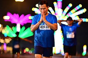 BIB: 424
                            <button type="button" onclick="openModal(18114085)" class="btn btn-primary btn-sm float-right btn-popup" data-toggle="modal" data-target=".modal-high-quality">
                        <i class="fas fa-shopping-cart"></i> Add to Cart
                    </button>
                                            <button type="button" onclick="isThisMe(18114085, true)" class="btn btn-success btn-sm float-right btn-popup btn-isme hidden" data-toggle="tooltip" data-placement="bottom" title="นี่คือรูปของคุณใช่ไหม คลิกที่นี่เพื่อเอาเข้าอัลบั้ม">
                        <i class="fas fa-plus"></i> Add to album
                    </button>
                    <button type="button" onclick="isThisMe(18114085, false)" class="btn btn-warning btn-sm float-right btn-popup btn-isnotme hidden">
                        <i class="fas fa-ban"></i> Remove from album
                    </button>