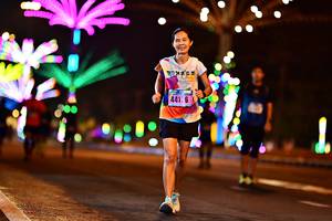 BIB: 441
                            <button type="button" onclick="openModal(18118872)" class="btn btn-primary btn-sm float-right btn-popup" data-toggle="modal" data-target=".modal-high-quality">
                        <i class="fas fa-shopping-cart"></i> Add to Cart
                    </button>
                                            <button type="button" onclick="isThisMe(18118872, true)" class="btn btn-success btn-sm float-right btn-popup btn-isme hidden" data-toggle="tooltip" data-placement="bottom" title="นี่คือรูปของคุณใช่ไหม คลิกที่นี่เพื่อเอาเข้าอัลบั้ม">
                        <i class="fas fa-plus"></i> Add to album
                    </button>
                    <button type="button" onclick="isThisMe(18118872, false)" class="btn btn-warning btn-sm float-right btn-popup btn-isnotme hidden">
                        <i class="fas fa-ban"></i> Remove from album
                    </button>