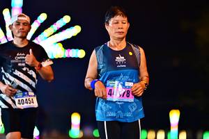 BIB: 40454
                            <button type="button" onclick="openModal(18115033)" class="btn btn-primary btn-sm float-right btn-popup" data-toggle="modal" data-target=".modal-high-quality">
                        <i class="fas fa-shopping-cart"></i> Add to Cart
                    </button>
                                            <button type="button" onclick="isThisMe(18115033, true)" class="btn btn-success btn-sm float-right btn-popup btn-isme hidden" data-toggle="tooltip" data-placement="bottom" title="นี่คือรูปของคุณใช่ไหม คลิกที่นี่เพื่อเอาเข้าอัลบั้ม">
                        <i class="fas fa-plus"></i> Add to album
                    </button>
                    <button type="button" onclick="isThisMe(18115033, false)" class="btn btn-warning btn-sm float-right btn-popup btn-isnotme hidden">
                        <i class="fas fa-ban"></i> Remove from album
                    </button>