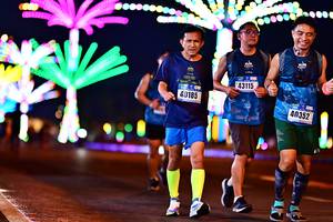 BIB: 43115, 40185, 40352
                            <button type="button" onclick="openModal(18118996)" class="btn btn-primary btn-sm float-right btn-popup" data-toggle="modal" data-target=".modal-high-quality">
                        <i class="fas fa-shopping-cart"></i> Add to Cart
                    </button>
                                            <button type="button" onclick="isThisMe(18118996, true)" class="btn btn-success btn-sm float-right btn-popup btn-isme hidden" data-toggle="tooltip" data-placement="bottom" title="นี่คือรูปของคุณใช่ไหม คลิกที่นี่เพื่อเอาเข้าอัลบั้ม">
                        <i class="fas fa-plus"></i> Add to album
                    </button>
                    <button type="button" onclick="isThisMe(18118996, false)" class="btn btn-warning btn-sm float-right btn-popup btn-isnotme hidden">
                        <i class="fas fa-ban"></i> Remove from album
                    </button>