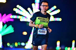 BIB: 40055
                            <button type="button" onclick="openModal(18115129)" class="btn btn-primary btn-sm float-right btn-popup" data-toggle="modal" data-target=".modal-high-quality">
                        <i class="fas fa-shopping-cart"></i> Add to Cart
                    </button>
                                            <button type="button" onclick="isThisMe(18115129, true)" class="btn btn-success btn-sm float-right btn-popup btn-isme hidden" data-toggle="tooltip" data-placement="bottom" title="นี่คือรูปของคุณใช่ไหม คลิกที่นี่เพื่อเอาเข้าอัลบั้ม">
                        <i class="fas fa-plus"></i> Add to album
                    </button>
                    <button type="button" onclick="isThisMe(18115129, false)" class="btn btn-warning btn-sm float-right btn-popup btn-isnotme hidden">
                        <i class="fas fa-ban"></i> Remove from album
                    </button>
