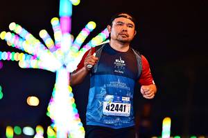 BIB: 2022, 42441
                            <button type="button" onclick="openModal(18118680)" class="btn btn-primary btn-sm float-right btn-popup" data-toggle="modal" data-target=".modal-high-quality">
                        <i class="fas fa-shopping-cart"></i> Add to Cart
                    </button>
                                            <button type="button" onclick="isThisMe(18118680, true)" class="btn btn-success btn-sm float-right btn-popup btn-isme hidden" data-toggle="tooltip" data-placement="bottom" title="นี่คือรูปของคุณใช่ไหม คลิกที่นี่เพื่อเอาเข้าอัลบั้ม">
                        <i class="fas fa-plus"></i> Add to album
                    </button>
                    <button type="button" onclick="isThisMe(18118680, false)" class="btn btn-warning btn-sm float-right btn-popup btn-isnotme hidden">
                        <i class="fas fa-ban"></i> Remove from album
                    </button>