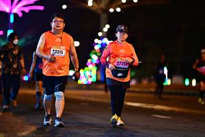 BIB: 23315, 27250
                            <button type="button" onclick="openModal(18114201)" class="btn btn-primary btn-sm float-right btn-popup" data-toggle="modal" data-target=".modal-high-quality">
                        <i class="fas fa-shopping-cart"></i> Add to Cart
                    </button>
                                            <button type="button" onclick="isThisMe(18114201, true)" class="btn btn-success btn-sm float-right btn-popup btn-isme hidden" data-toggle="tooltip" data-placement="bottom" title="นี่คือรูปของคุณใช่ไหม คลิกที่นี่เพื่อเอาเข้าอัลบั้ม">
                        <i class="fas fa-plus"></i> Add to album
                    </button>
                    <button type="button" onclick="isThisMe(18114201, false)" class="btn btn-warning btn-sm float-right btn-popup btn-isnotme hidden">
                        <i class="fas fa-ban"></i> Remove from album
                    </button>