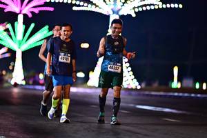 BIB: 40185, 40352
                            <button type="button" onclick="openModal(17516376)" class="btn btn-primary btn-sm float-right btn-popup" data-toggle="modal" data-target=".modal-high-quality">
                        <i class="fas fa-shopping-cart"></i> Add to Cart
                    </button>
                                            <button type="button" onclick="isThisMe(17516376, true)" class="btn btn-success btn-sm float-right btn-popup btn-isme hidden" data-toggle="tooltip" data-placement="bottom" title="นี่คือรูปของคุณใช่ไหม คลิกที่นี่เพื่อเอาเข้าอัลบั้ม">
                        <i class="fas fa-plus"></i> Add to album
                    </button>
                    <button type="button" onclick="isThisMe(17516376, false)" class="btn btn-warning btn-sm float-right btn-popup btn-isnotme hidden">
                        <i class="fas fa-ban"></i> Remove from album
                    </button>