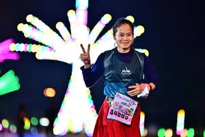 BIB: 2022, 44005
                            <button type="button" onclick="openModal(17510335)" class="btn btn-primary btn-sm float-right btn-popup" data-toggle="modal" data-target=".modal-high-quality">
                        <i class="fas fa-shopping-cart"></i> Add to Cart
                    </button>
                                            <button type="button" onclick="isThisMe(17510335, true)" class="btn btn-success btn-sm float-right btn-popup btn-isme hidden" data-toggle="tooltip" data-placement="bottom" title="นี่คือรูปของคุณใช่ไหม คลิกที่นี่เพื่อเอาเข้าอัลบั้ม">
                        <i class="fas fa-plus"></i> Add to album
                    </button>
                    <button type="button" onclick="isThisMe(17510335, false)" class="btn btn-warning btn-sm float-right btn-popup btn-isnotme hidden">
                        <i class="fas fa-ban"></i> Remove from album
                    </button>