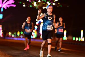 BIB: 40085
                            <button type="button" onclick="openModal(17513975)" class="btn btn-primary btn-sm float-right btn-popup" data-toggle="modal" data-target=".modal-high-quality">
                        <i class="fas fa-shopping-cart"></i> Add to Cart
                    </button>
                                            <button type="button" onclick="isThisMe(17513975, true)" class="btn btn-success btn-sm float-right btn-popup btn-isme hidden" data-toggle="tooltip" data-placement="bottom" title="นี่คือรูปของคุณใช่ไหม คลิกที่นี่เพื่อเอาเข้าอัลบั้ม">
                        <i class="fas fa-plus"></i> Add to album
                    </button>
                    <button type="button" onclick="isThisMe(17513975, false)" class="btn btn-warning btn-sm float-right btn-popup btn-isnotme hidden">
                        <i class="fas fa-ban"></i> Remove from album
                    </button>