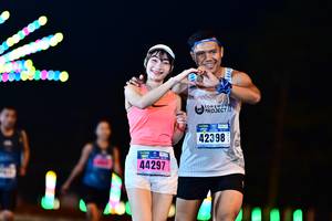 BIB: 42398, 44297
                            <button type="button" onclick="openModal(17510755)" class="btn btn-primary btn-sm float-right btn-popup" data-toggle="modal" data-target=".modal-high-quality">
                        <i class="fas fa-shopping-cart"></i> Add to Cart
                    </button>
                                            <button type="button" onclick="isThisMe(17510755, true)" class="btn btn-success btn-sm float-right btn-popup btn-isme hidden" data-toggle="tooltip" data-placement="bottom" title="นี่คือรูปของคุณใช่ไหม คลิกที่นี่เพื่อเอาเข้าอัลบั้ม">
                        <i class="fas fa-plus"></i> Add to album
                    </button>
                    <button type="button" onclick="isThisMe(17510755, false)" class="btn btn-warning btn-sm float-right btn-popup btn-isnotme hidden">
                        <i class="fas fa-ban"></i> Remove from album
                    </button>