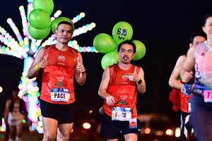 BIB: 615
                            <button type="button" onclick="openModal(17513007)" class="btn btn-primary btn-sm float-right btn-popup" data-toggle="modal" data-target=".modal-high-quality">
                        <i class="fas fa-shopping-cart"></i> Add to Cart
                    </button>
                                            <button type="button" onclick="isThisMe(17513007, true)" class="btn btn-success btn-sm float-right btn-popup btn-isme hidden" data-toggle="tooltip" data-placement="bottom" title="นี่คือรูปของคุณใช่ไหม คลิกที่นี่เพื่อเอาเข้าอัลบั้ม">
                        <i class="fas fa-plus"></i> Add to album
                    </button>
                    <button type="button" onclick="isThisMe(17513007, false)" class="btn btn-warning btn-sm float-right btn-popup btn-isnotme hidden">
                        <i class="fas fa-ban"></i> Remove from album
                    </button>