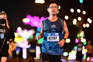BIB: 2022, 42197
                            <button type="button" onclick="openModal(17506460)" class="btn btn-primary btn-sm float-right btn-popup" data-toggle="modal" data-target=".modal-high-quality">
                        <i class="fas fa-shopping-cart"></i> Add to Cart
                    </button>
                                            <button type="button" onclick="isThisMe(17506460, true)" class="btn btn-success btn-sm float-right btn-popup btn-isme hidden" data-toggle="tooltip" data-placement="bottom" title="นี่คือรูปของคุณใช่ไหม คลิกที่นี่เพื่อเอาเข้าอัลบั้ม">
                        <i class="fas fa-plus"></i> Add to album
                    </button>
                    <button type="button" onclick="isThisMe(17506460, false)" class="btn btn-warning btn-sm float-right btn-popup btn-isnotme hidden">
                        <i class="fas fa-ban"></i> Remove from album
                    </button>