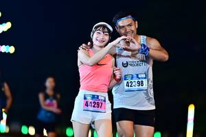 BIB: 000, 42398, 44297
                            <button type="button" onclick="openModal(17510777)" class="btn btn-primary btn-sm float-right btn-popup" data-toggle="modal" data-target=".modal-high-quality">
                        <i class="fas fa-shopping-cart"></i> Add to Cart
                    </button>
                                            <button type="button" onclick="isThisMe(17510777, true)" class="btn btn-success btn-sm float-right btn-popup btn-isme hidden" data-toggle="tooltip" data-placement="bottom" title="นี่คือรูปของคุณใช่ไหม คลิกที่นี่เพื่อเอาเข้าอัลบั้ม">
                        <i class="fas fa-plus"></i> Add to album
                    </button>
                    <button type="button" onclick="isThisMe(17510777, false)" class="btn btn-warning btn-sm float-right btn-popup btn-isnotme hidden">
                        <i class="fas fa-ban"></i> Remove from album
                    </button>