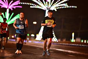 BIB: 073, 43121
                            <button type="button" onclick="openModal(17504264)" class="btn btn-primary btn-sm float-right btn-popup" data-toggle="modal" data-target=".modal-high-quality">
                        <i class="fas fa-shopping-cart"></i> Add to Cart
                    </button>
                                            <button type="button" onclick="isThisMe(17504264, true)" class="btn btn-success btn-sm float-right btn-popup btn-isme hidden" data-toggle="tooltip" data-placement="bottom" title="นี่คือรูปของคุณใช่ไหม คลิกที่นี่เพื่อเอาเข้าอัลบั้ม">
                        <i class="fas fa-plus"></i> Add to album
                    </button>
                    <button type="button" onclick="isThisMe(17504264, false)" class="btn btn-warning btn-sm float-right btn-popup btn-isnotme hidden">
                        <i class="fas fa-ban"></i> Remove from album
                    </button>