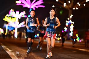 BIB: 41071, 44090
                            <button type="button" onclick="openModal(17505873)" class="btn btn-primary btn-sm float-right btn-popup" data-toggle="modal" data-target=".modal-high-quality">
                        <i class="fas fa-shopping-cart"></i> Add to Cart
                    </button>
                                            <button type="button" onclick="isThisMe(17505873, true)" class="btn btn-success btn-sm float-right btn-popup btn-isme hidden" data-toggle="tooltip" data-placement="bottom" title="นี่คือรูปของคุณใช่ไหม คลิกที่นี่เพื่อเอาเข้าอัลบั้ม">
                        <i class="fas fa-plus"></i> Add to album
                    </button>
                    <button type="button" onclick="isThisMe(17505873, false)" class="btn btn-warning btn-sm float-right btn-popup btn-isnotme hidden">
                        <i class="fas fa-ban"></i> Remove from album
                    </button>