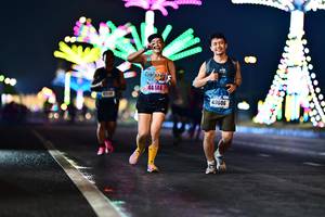BIB: 144, 40606
                            <button type="button" onclick="openModal(17509412)" class="btn btn-primary btn-sm float-right btn-popup" data-toggle="modal" data-target=".modal-high-quality">
                        <i class="fas fa-shopping-cart"></i> Add to Cart
                    </button>
                                            <button type="button" onclick="isThisMe(17509412, true)" class="btn btn-success btn-sm float-right btn-popup btn-isme hidden" data-toggle="tooltip" data-placement="bottom" title="นี่คือรูปของคุณใช่ไหม คลิกที่นี่เพื่อเอาเข้าอัลบั้ม">
                        <i class="fas fa-plus"></i> Add to album
                    </button>
                    <button type="button" onclick="isThisMe(17509412, false)" class="btn btn-warning btn-sm float-right btn-popup btn-isnotme hidden">
                        <i class="fas fa-ban"></i> Remove from album
                    </button>