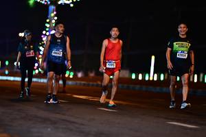BIB: 42034, 40642, 40182
                            <button type="button" onclick="openModal(17515397)" class="btn btn-primary btn-sm float-right btn-popup" data-toggle="modal" data-target=".modal-high-quality">
                        <i class="fas fa-shopping-cart"></i> Add to Cart
                    </button>
                                            <button type="button" onclick="isThisMe(17515397, true)" class="btn btn-success btn-sm float-right btn-popup btn-isme hidden" data-toggle="tooltip" data-placement="bottom" title="นี่คือรูปของคุณใช่ไหม คลิกที่นี่เพื่อเอาเข้าอัลบั้ม">
                        <i class="fas fa-plus"></i> Add to album
                    </button>
                    <button type="button" onclick="isThisMe(17515397, false)" class="btn btn-warning btn-sm float-right btn-popup btn-isnotme hidden">
                        <i class="fas fa-ban"></i> Remove from album
                    </button>