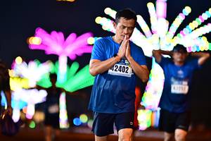 BIB: 42402
                            <button type="button" onclick="openModal(17508268)" class="btn btn-primary btn-sm float-right btn-popup" data-toggle="modal" data-target=".modal-high-quality">
                        <i class="fas fa-shopping-cart"></i> Add to Cart
                    </button>
                                            <button type="button" onclick="isThisMe(17508268, true)" class="btn btn-success btn-sm float-right btn-popup btn-isme hidden" data-toggle="tooltip" data-placement="bottom" title="นี่คือรูปของคุณใช่ไหม คลิกที่นี่เพื่อเอาเข้าอัลบั้ม">
                        <i class="fas fa-plus"></i> Add to album
                    </button>
                    <button type="button" onclick="isThisMe(17508268, false)" class="btn btn-warning btn-sm float-right btn-popup btn-isnotme hidden">
                        <i class="fas fa-ban"></i> Remove from album
                    </button>
