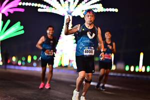 BIB: 40085
                            <button type="button" onclick="openModal(17513985)" class="btn btn-primary btn-sm float-right btn-popup" data-toggle="modal" data-target=".modal-high-quality">
                        <i class="fas fa-shopping-cart"></i> Add to Cart
                    </button>
                                            <button type="button" onclick="isThisMe(17513985, true)" class="btn btn-success btn-sm float-right btn-popup btn-isme hidden" data-toggle="tooltip" data-placement="bottom" title="นี่คือรูปของคุณใช่ไหม คลิกที่นี่เพื่อเอาเข้าอัลบั้ม">
                        <i class="fas fa-plus"></i> Add to album
                    </button>
                    <button type="button" onclick="isThisMe(17513985, false)" class="btn btn-warning btn-sm float-right btn-popup btn-isnotme hidden">
                        <i class="fas fa-ban"></i> Remove from album
                    </button>