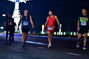 BIB: 42034, 40642, 40192
                            <button type="button" onclick="openModal(17515437)" class="btn btn-primary btn-sm float-right btn-popup" data-toggle="modal" data-target=".modal-high-quality">
                        <i class="fas fa-shopping-cart"></i> Add to Cart
                    </button>
                                            <button type="button" onclick="isThisMe(17515437, true)" class="btn btn-success btn-sm float-right btn-popup btn-isme hidden" data-toggle="tooltip" data-placement="bottom" title="นี่คือรูปของคุณใช่ไหม คลิกที่นี่เพื่อเอาเข้าอัลบั้ม">
                        <i class="fas fa-plus"></i> Add to album
                    </button>
                    <button type="button" onclick="isThisMe(17515437, false)" class="btn btn-warning btn-sm float-right btn-popup btn-isnotme hidden">
                        <i class="fas fa-ban"></i> Remove from album
                    </button>