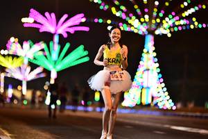 BIB: 443
                            <button type="button" onclick="openModal(17509035)" class="btn btn-primary btn-sm float-right btn-popup" data-toggle="modal" data-target=".modal-high-quality">
                        <i class="fas fa-shopping-cart"></i> Add to Cart
                    </button>
                                            <button type="button" onclick="isThisMe(17509035, true)" class="btn btn-success btn-sm float-right btn-popup btn-isme hidden" data-toggle="tooltip" data-placement="bottom" title="นี่คือรูปของคุณใช่ไหม คลิกที่นี่เพื่อเอาเข้าอัลบั้ม">
                        <i class="fas fa-plus"></i> Add to album
                    </button>
                    <button type="button" onclick="isThisMe(17509035, false)" class="btn btn-warning btn-sm float-right btn-popup btn-isnotme hidden">
                        <i class="fas fa-ban"></i> Remove from album
                    </button>