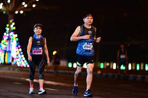 BIB: 41547, 44304
                            <button type="button" onclick="openModal(17510142)" class="btn btn-primary btn-sm float-right btn-popup" data-toggle="modal" data-target=".modal-high-quality">
                        <i class="fas fa-shopping-cart"></i> Add to Cart
                    </button>
                                            <button type="button" onclick="isThisMe(17510142, true)" class="btn btn-success btn-sm float-right btn-popup btn-isme hidden" data-toggle="tooltip" data-placement="bottom" title="นี่คือรูปของคุณใช่ไหม คลิกที่นี่เพื่อเอาเข้าอัลบั้ม">
                        <i class="fas fa-plus"></i> Add to album
                    </button>
                    <button type="button" onclick="isThisMe(17510142, false)" class="btn btn-warning btn-sm float-right btn-popup btn-isnotme hidden">
                        <i class="fas fa-ban"></i> Remove from album
                    </button>