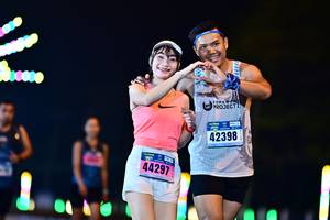 BIB: 42398, 44297
                            <button type="button" onclick="openModal(17510773)" class="btn btn-primary btn-sm float-right btn-popup" data-toggle="modal" data-target=".modal-high-quality">
                        <i class="fas fa-shopping-cart"></i> Add to Cart
                    </button>
                                            <button type="button" onclick="isThisMe(17510773, true)" class="btn btn-success btn-sm float-right btn-popup btn-isme hidden" data-toggle="tooltip" data-placement="bottom" title="นี่คือรูปของคุณใช่ไหม คลิกที่นี่เพื่อเอาเข้าอัลบั้ม">
                        <i class="fas fa-plus"></i> Add to album
                    </button>
                    <button type="button" onclick="isThisMe(17510773, false)" class="btn btn-warning btn-sm float-right btn-popup btn-isnotme hidden">
                        <i class="fas fa-ban"></i> Remove from album
                    </button>