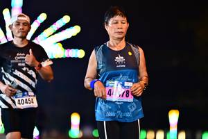 BIB: 478, 40454
                            <button type="button" onclick="openModal(17509607)" class="btn btn-primary btn-sm float-right btn-popup" data-toggle="modal" data-target=".modal-high-quality">
                        <i class="fas fa-shopping-cart"></i> Add to Cart
                    </button>
                                            <button type="button" onclick="isThisMe(17509607, true)" class="btn btn-success btn-sm float-right btn-popup btn-isme hidden" data-toggle="tooltip" data-placement="bottom" title="นี่คือรูปของคุณใช่ไหม คลิกที่นี่เพื่อเอาเข้าอัลบั้ม">
                        <i class="fas fa-plus"></i> Add to album
                    </button>
                    <button type="button" onclick="isThisMe(17509607, false)" class="btn btn-warning btn-sm float-right btn-popup btn-isnotme hidden">
                        <i class="fas fa-ban"></i> Remove from album
                    </button>